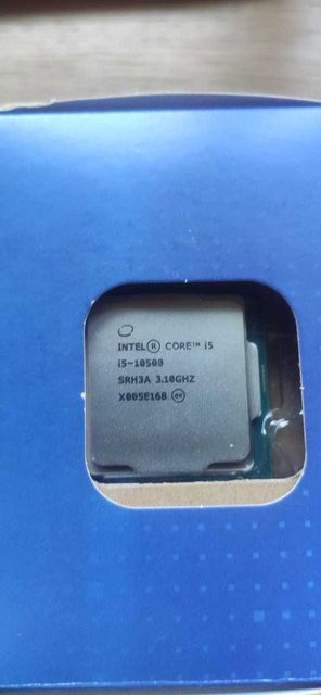 Процессор Intel i5-10500 без Кулера