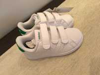 Ténis Adidas advantage criança nr 28 NOVOS