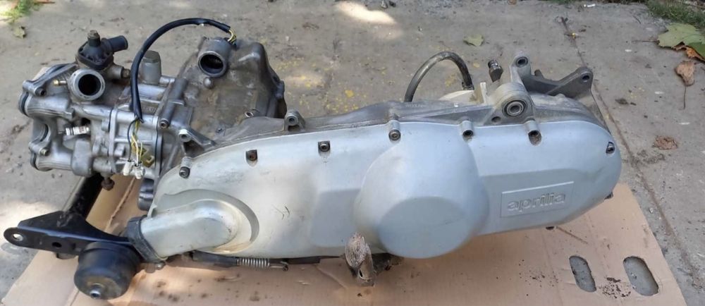 Двигун Aprilia scarabeo Rotax 151cc 4v