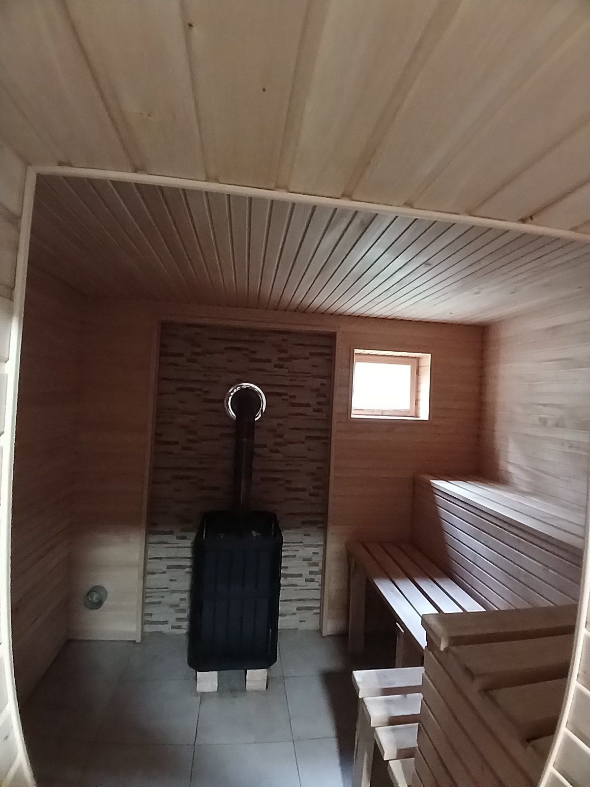 Помешкання на березі Десни та на УЗЛІССІ.