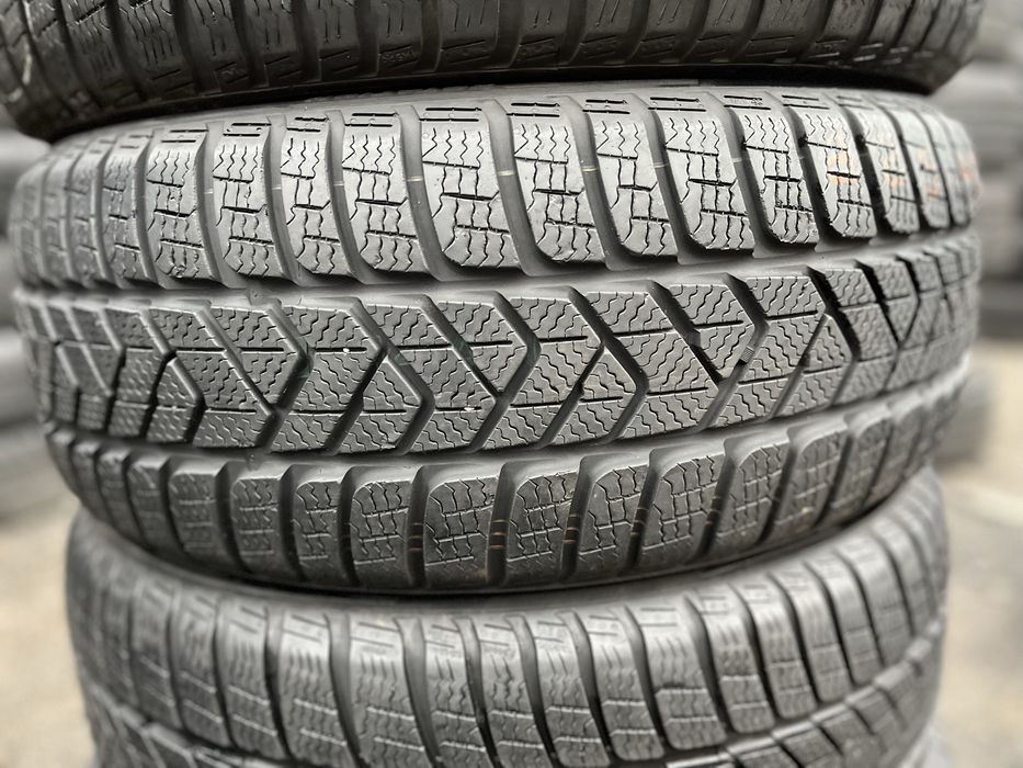 235/50/R19 (зима) Pirelli sottozero 3