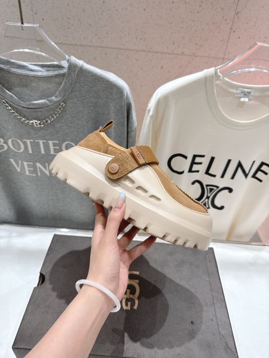 UGG, утеплені кросівки-мокасини, замша, колір карамель