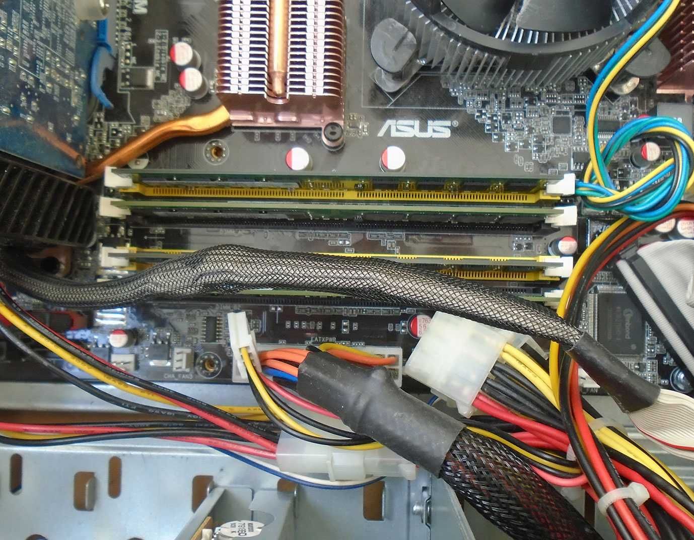 Системный блок Intel Core 2 Duo E6550 ( c WifI на борту )