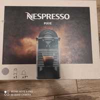 Nespresso Pixie titan