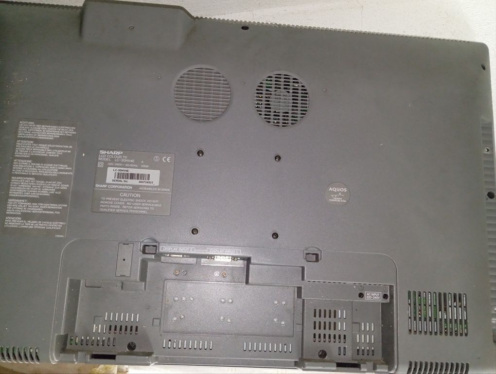 Sharp LCD Colour TV - LC-30HV4E ( avariada ) ( vendo ou troco )