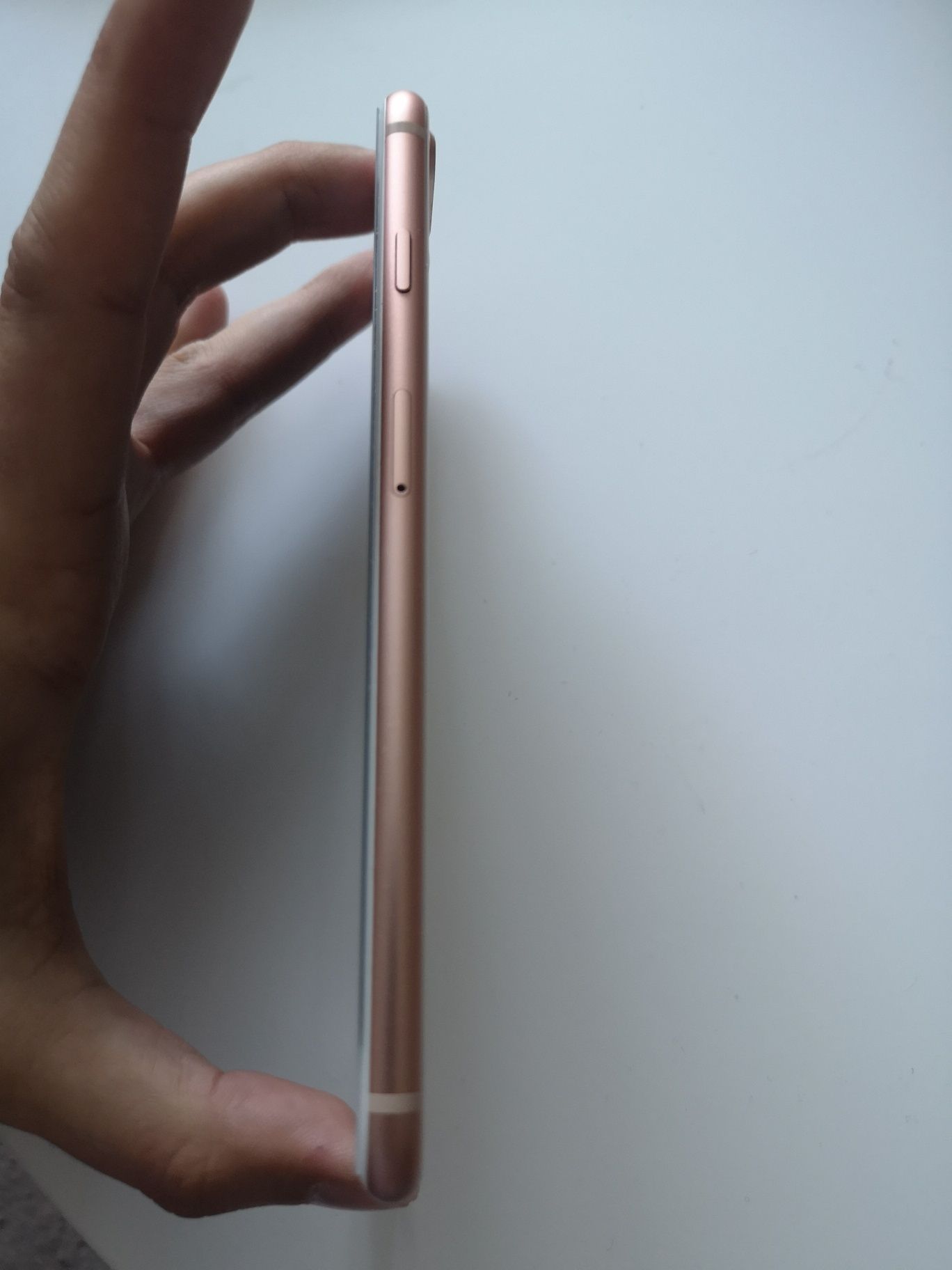 Iphone 8 Plus Rose Gold 64GB