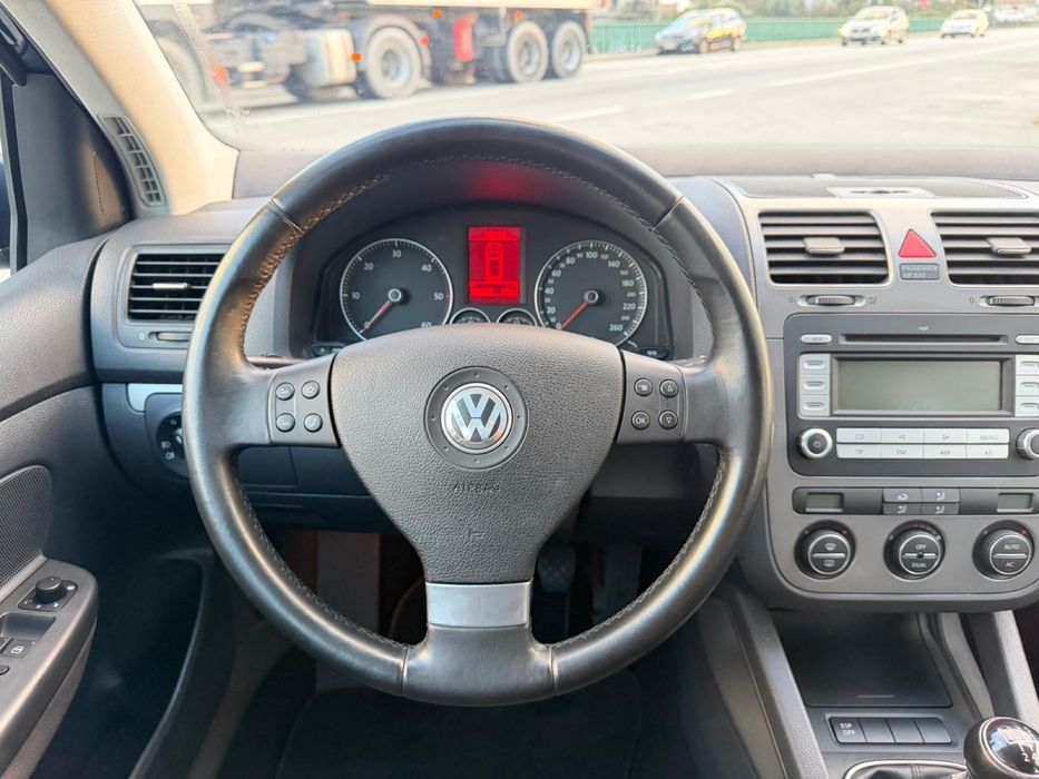 VW Golf V 1.9 TDI