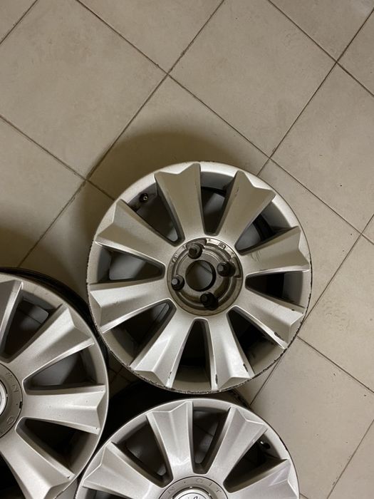 5 Jantes 17” 4x108 citroen berlingo c2 c3 c4 peugeot vtr vts ds3