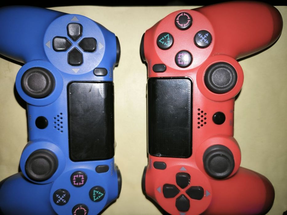 2 x Геймпада джойстика беспроводной PlayStation 4 CUH-ZCT 2U красный c