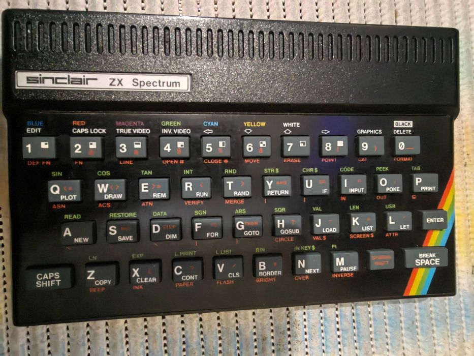 zx spectrum 48k  timex