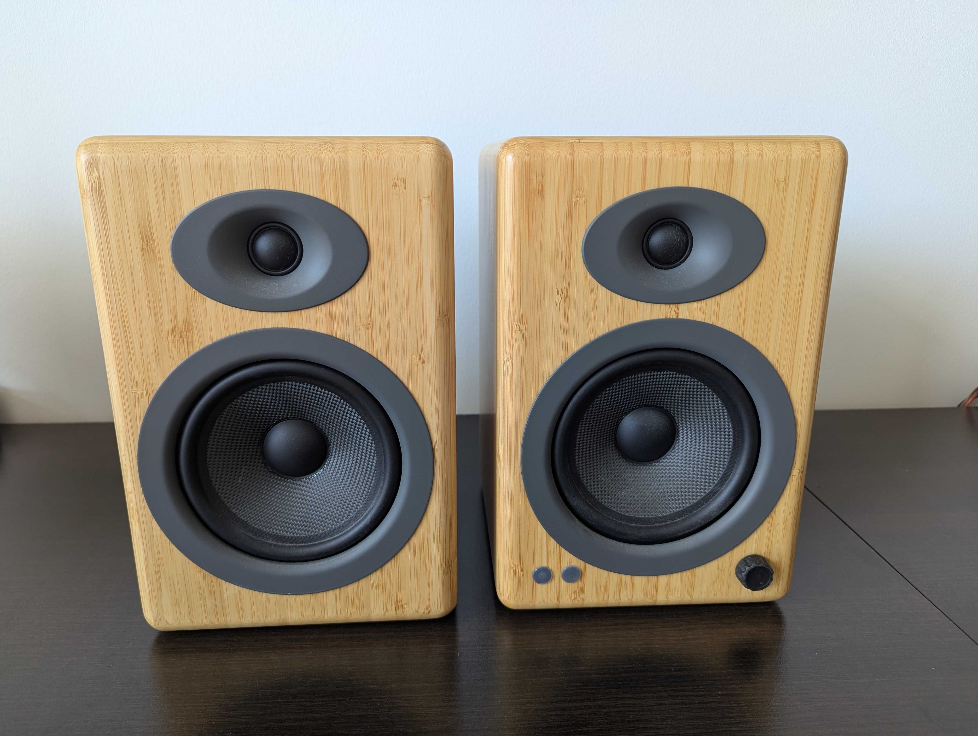 AudioEngine A5+ wireless (bluetooth) Bamboo