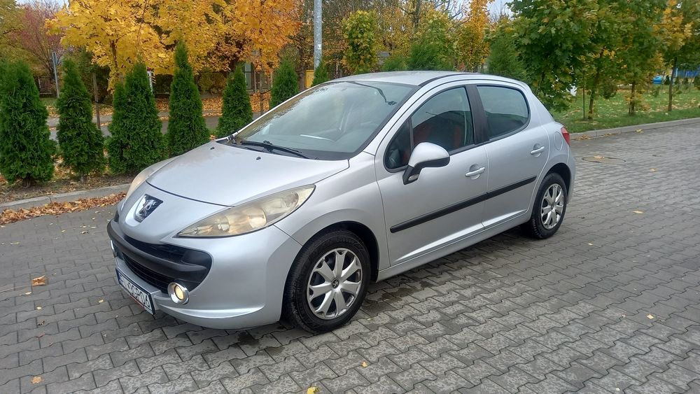 Peugeot 207  1.4 8v rej.2009 5d. Stan b.d. zarejestrowany  zamiana