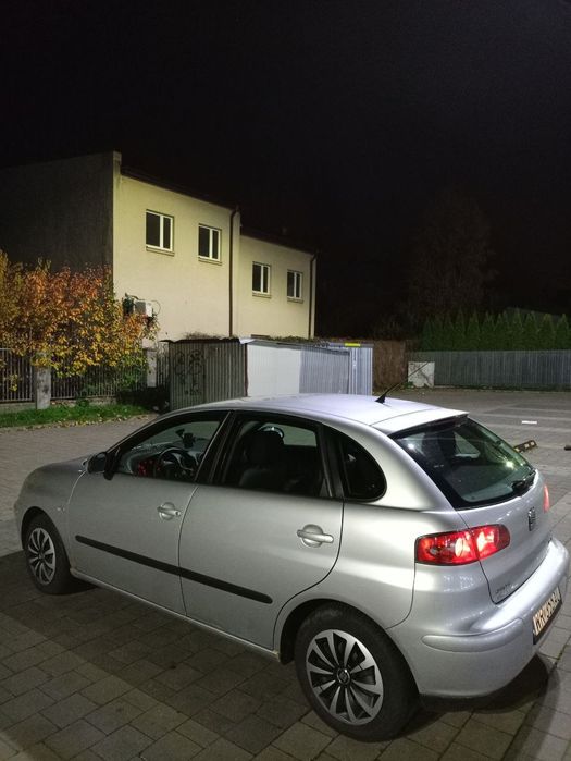 Seat Ibiza w dobrym stanie 1,4