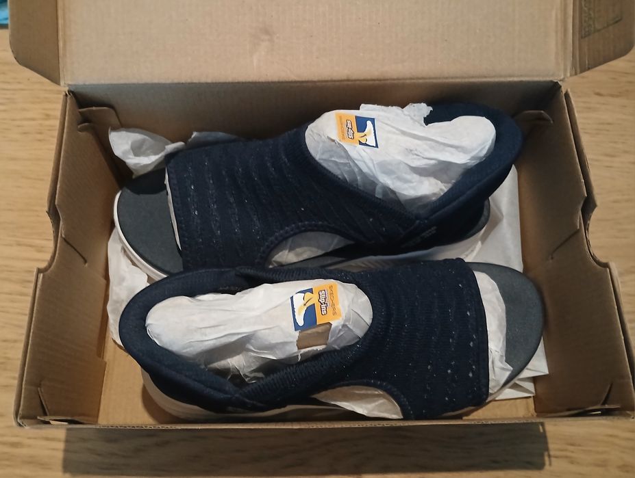 Skechers Hands Free Slip Ins