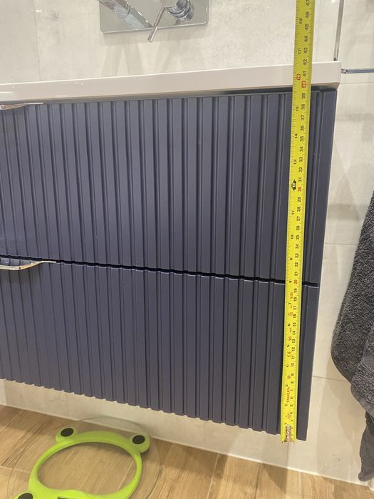 Nowa cena! Szafka lazienkowa z umywalką