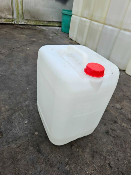 Bańki Kanistry Pojemniki po nawozach 23L (za darmo)