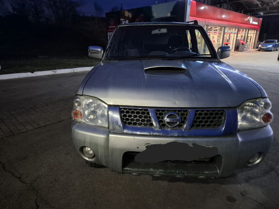 Nisan Navara D22