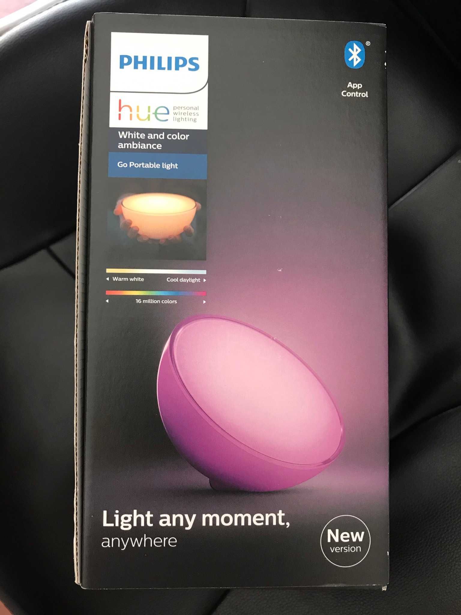 PHILIPS HUE Go LED White and Color