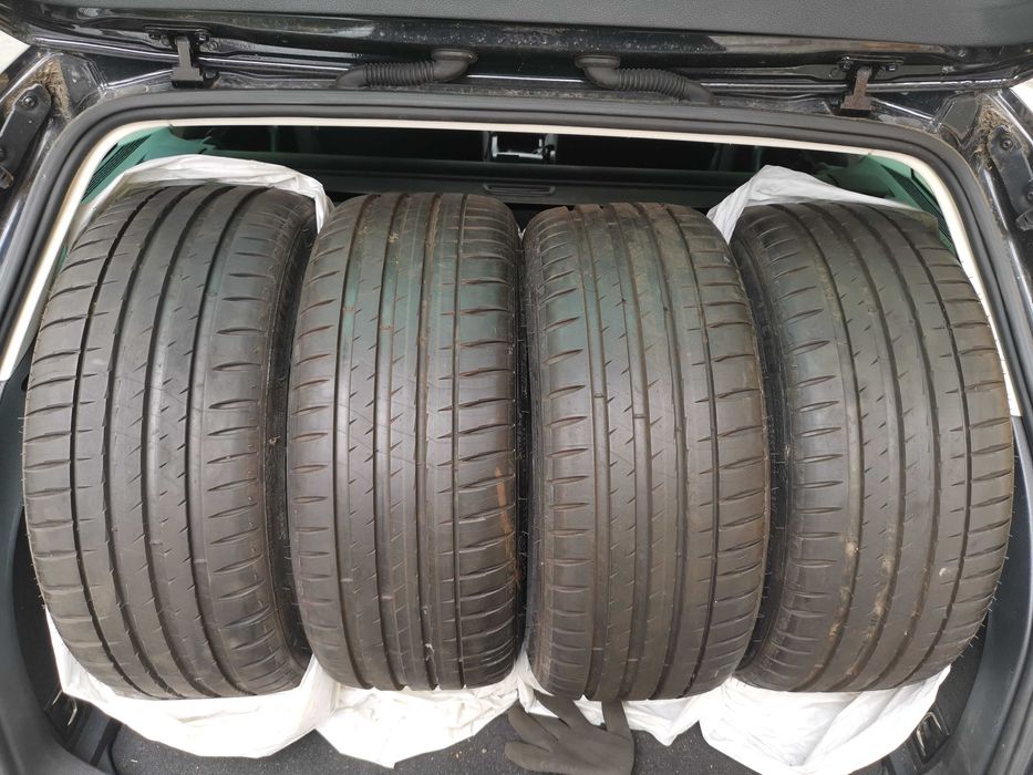 225/40 ZR 18  Michelin Pilot Sport 4 Jak Nowe