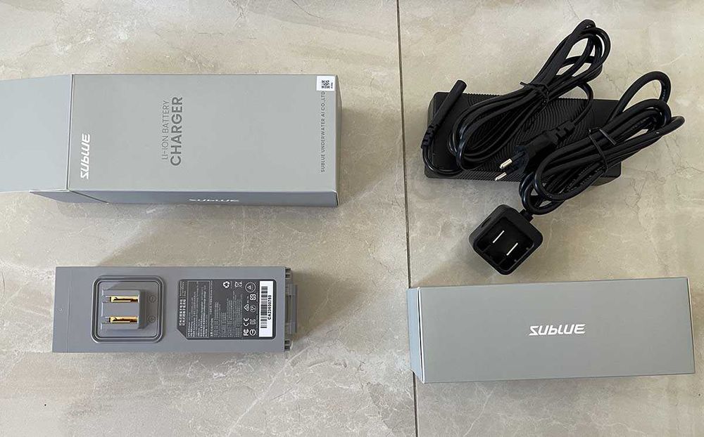 Акваскутер Sublue WhiteShark MIX Pro для підводного плавання