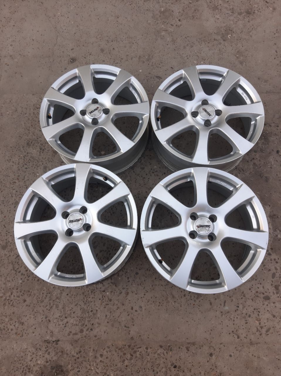 Диски 4×98-100 R17 ET35 Fiat-Opel-Toyota-Mazda-Kia-Hyundai-Chevrolet