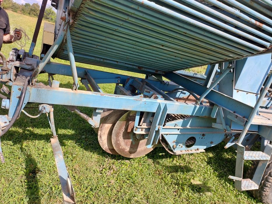 Картоплезбиральний комбайн Анна Z644