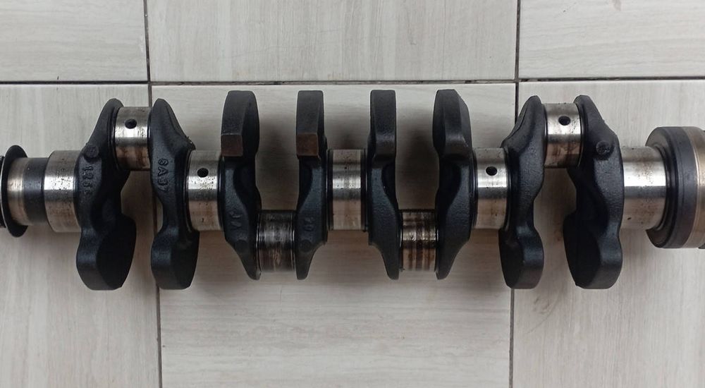 Колінчастий вал на Вольво