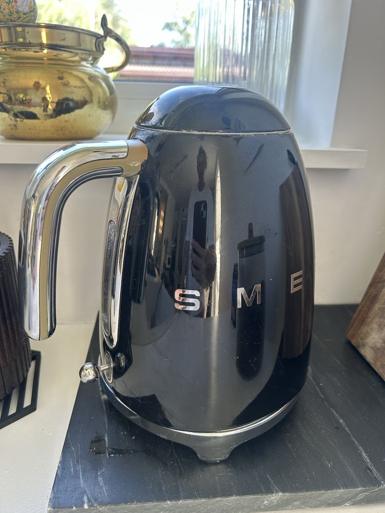 Używany czajnik Smeg