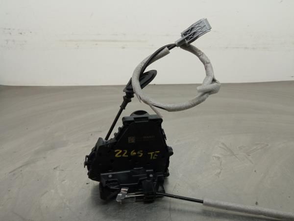 Fechadura / fecho porta trás esquerdo RENAULT Captur II