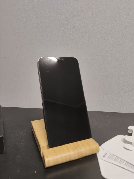 Iphone 12 pro sprawny z pękniętym tyłem NOWA BATERIA I EKRAN