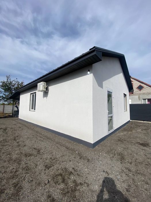 Продам современный дом — новострой