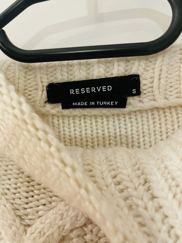Długi ciepły sweter reserved piękny wg mnie M