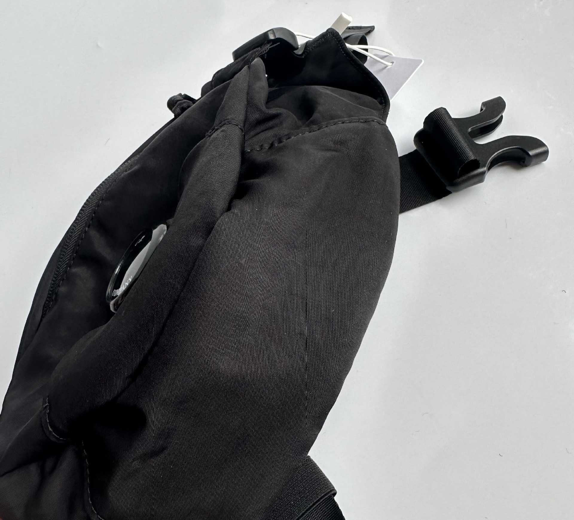 Torba na ramię z metalu i nylonu CP Company GD Nylon Sateen