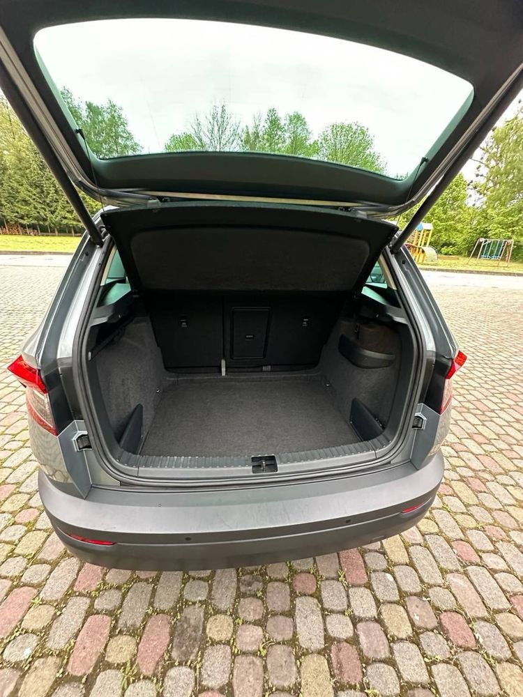Продам автомобіль Skoda Karoq