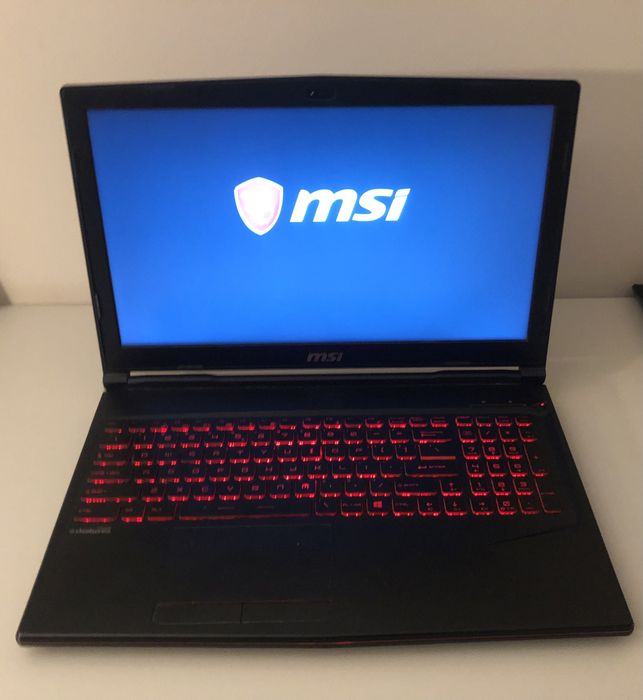 Laptop MSI GL63 8RC