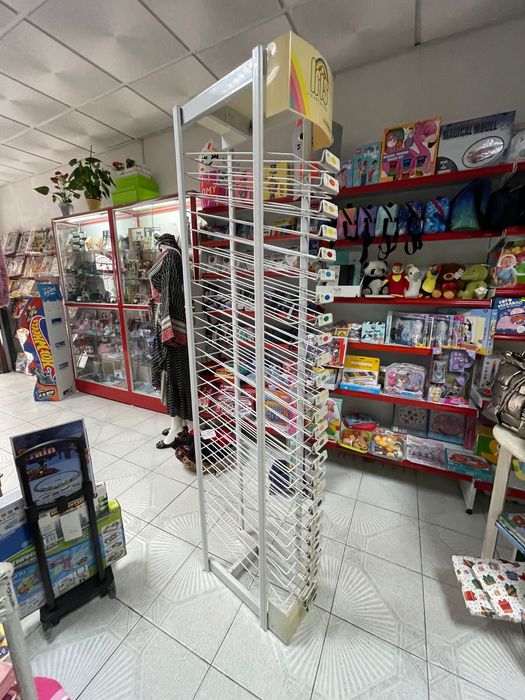 Expositor de cartolinas