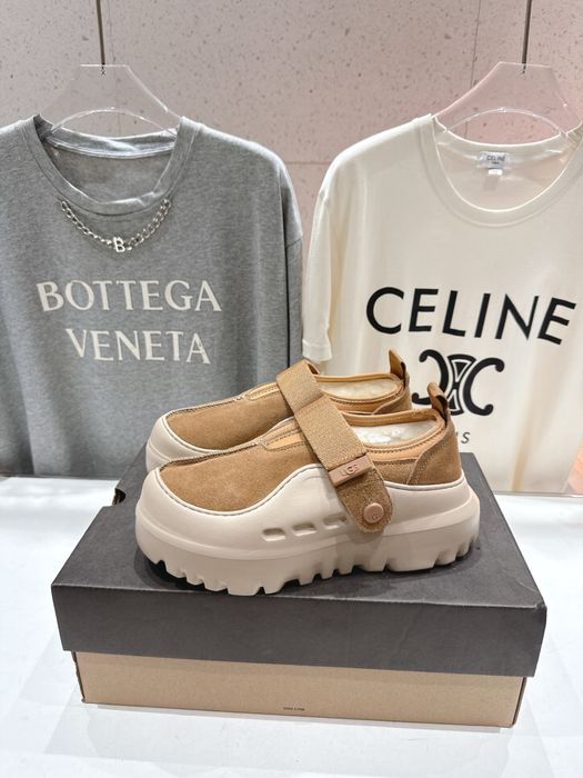 UGG, утеплені кросівки-мокасини, замша, колір карамель