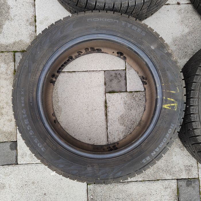 Зимние шины/ зимові шини Nokia 205/55/R16 XL NORDMAN