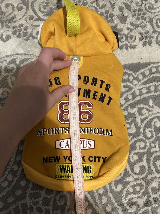 Теплий, зручний і стильний одяг для собак для будь-яких порід.