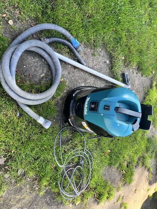 Makita odkurzacz przemysłowy VC2012L ssawki, rura, filtr