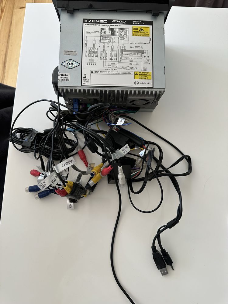 Radio, Nawigacja Zenec Z-E3715