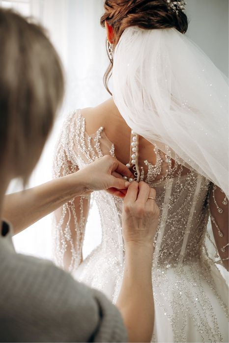 Весільна сукня в ідеальному стані, ручна робота, вишукане мереживо