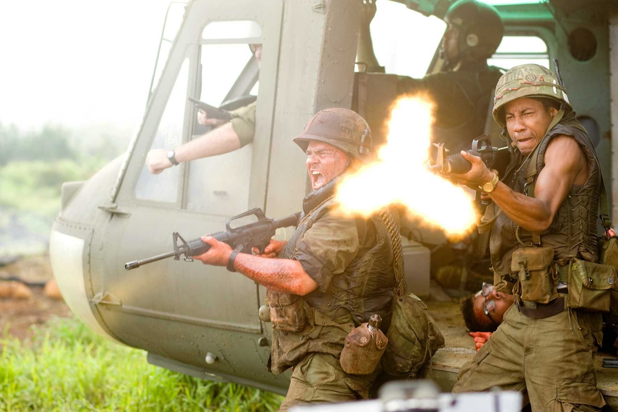 TEMPESTADE TROPICAL (Ben Stiller/Robert Downey Jr./Jack Black)