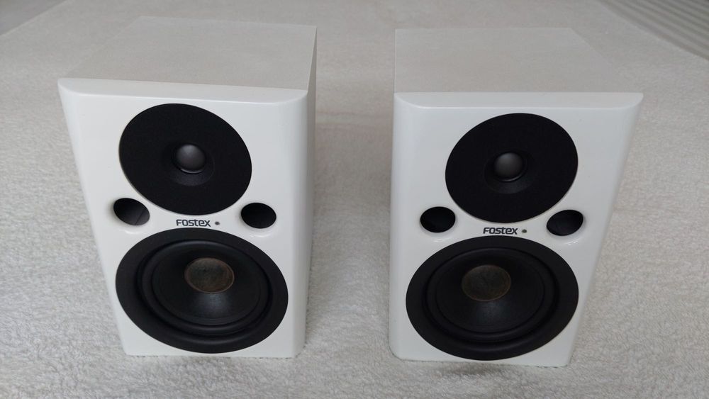 Студійні монітори Fostex PM0.4n