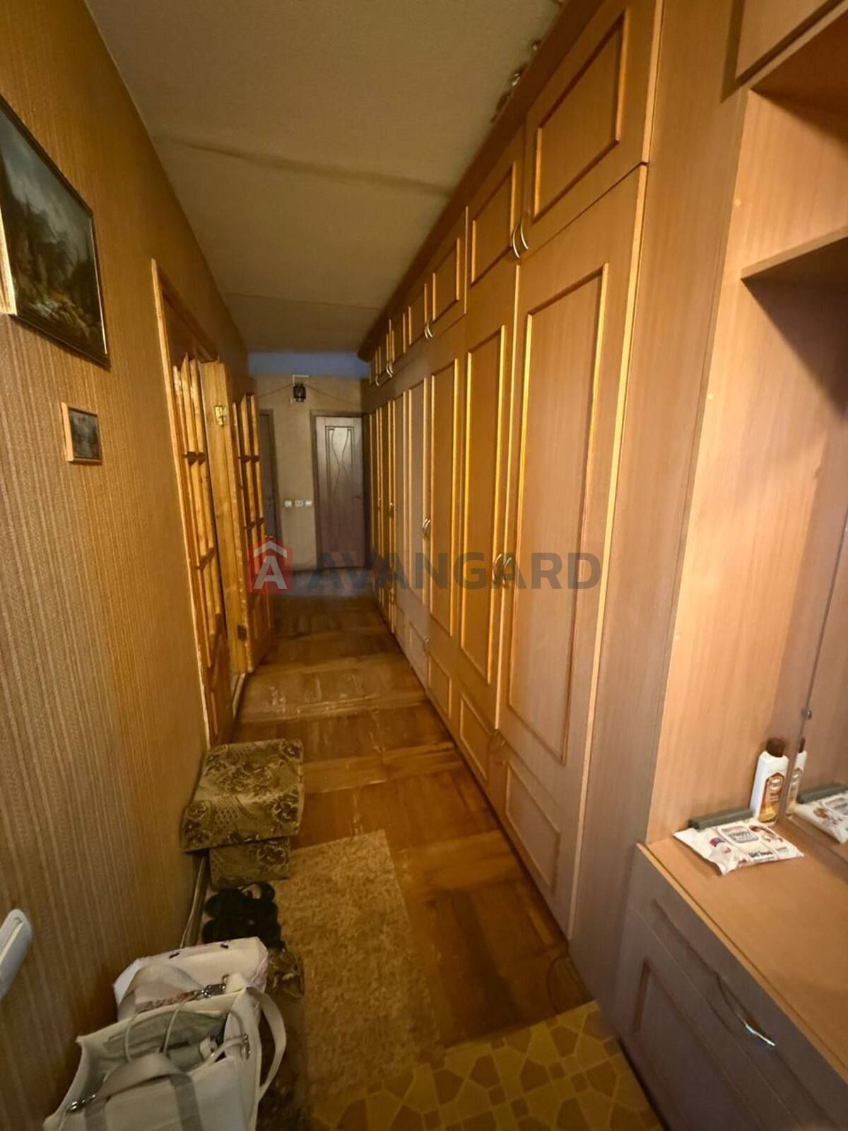 Продам 3к квартиру Центр