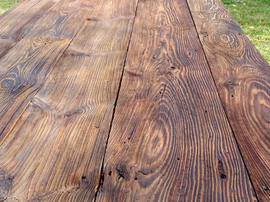 Drewniany stół,stare drewno