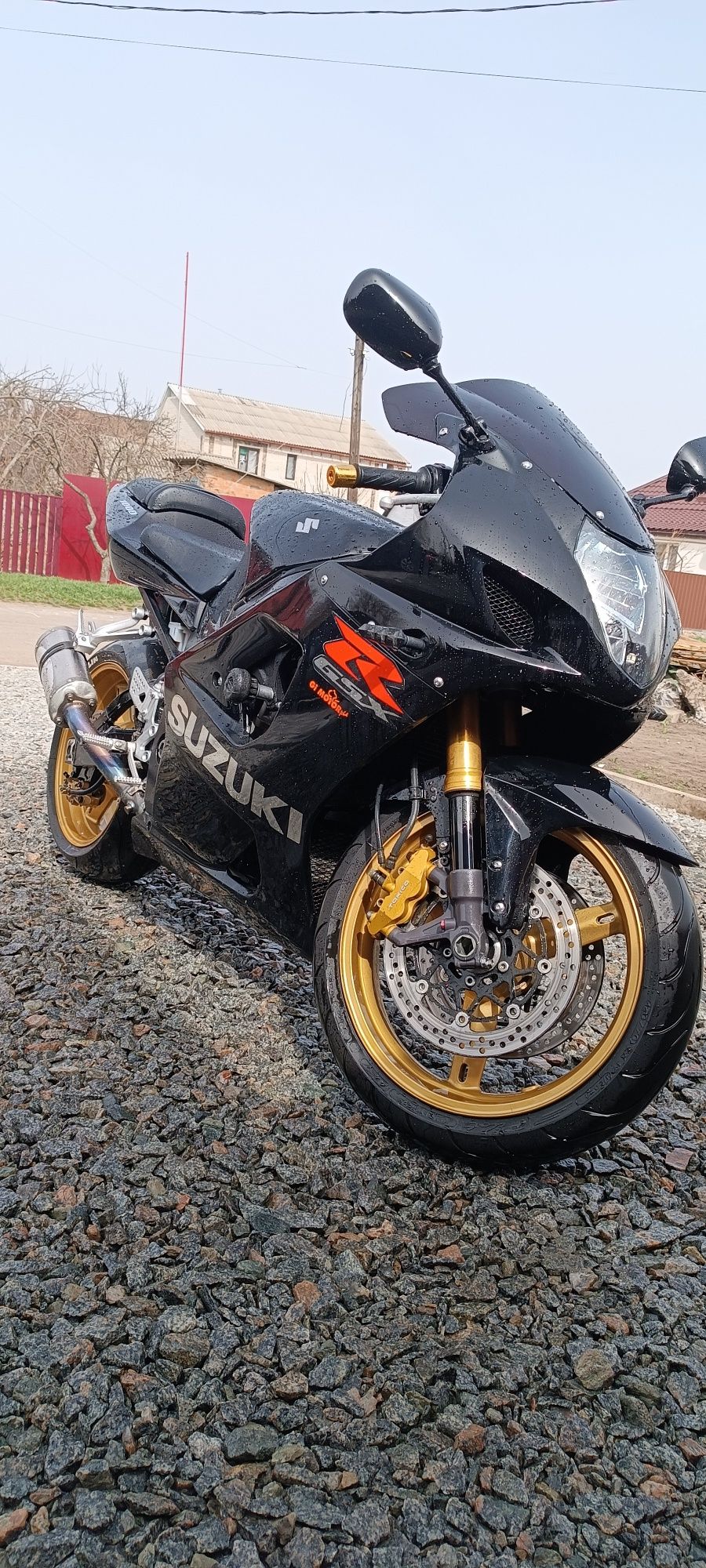 Продам Suzuki GSX-R1000 k3-4