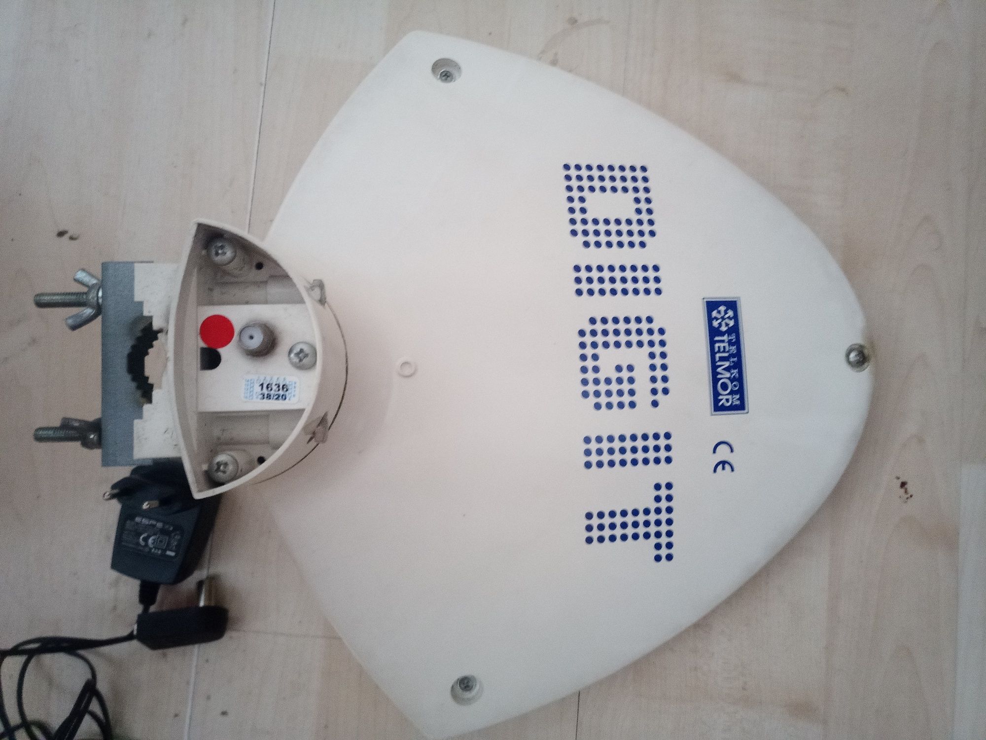 Antena zewnętrzna TELMOR DIGIT Sprawna