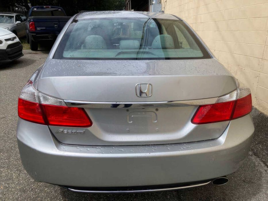 Honda Accord LX      2013