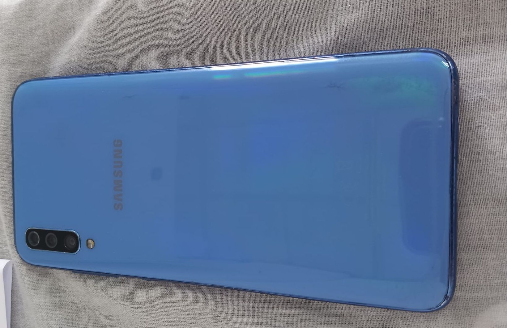 Samsung Galaxy A70 – Dual SIM !! EXCELENTE NEGÓCIO !!
Ecrã 6,7 polegad